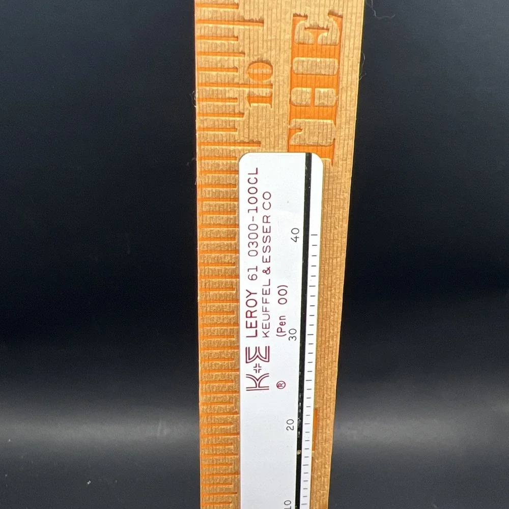 K&E Keuffel & Esser Leroy 61 0300-100CL Lettering‎ Template (Pen 00)